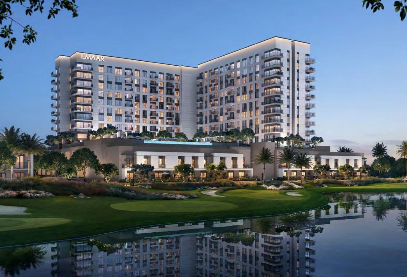 Luxury Golf Living | Spacious | Prime Investment