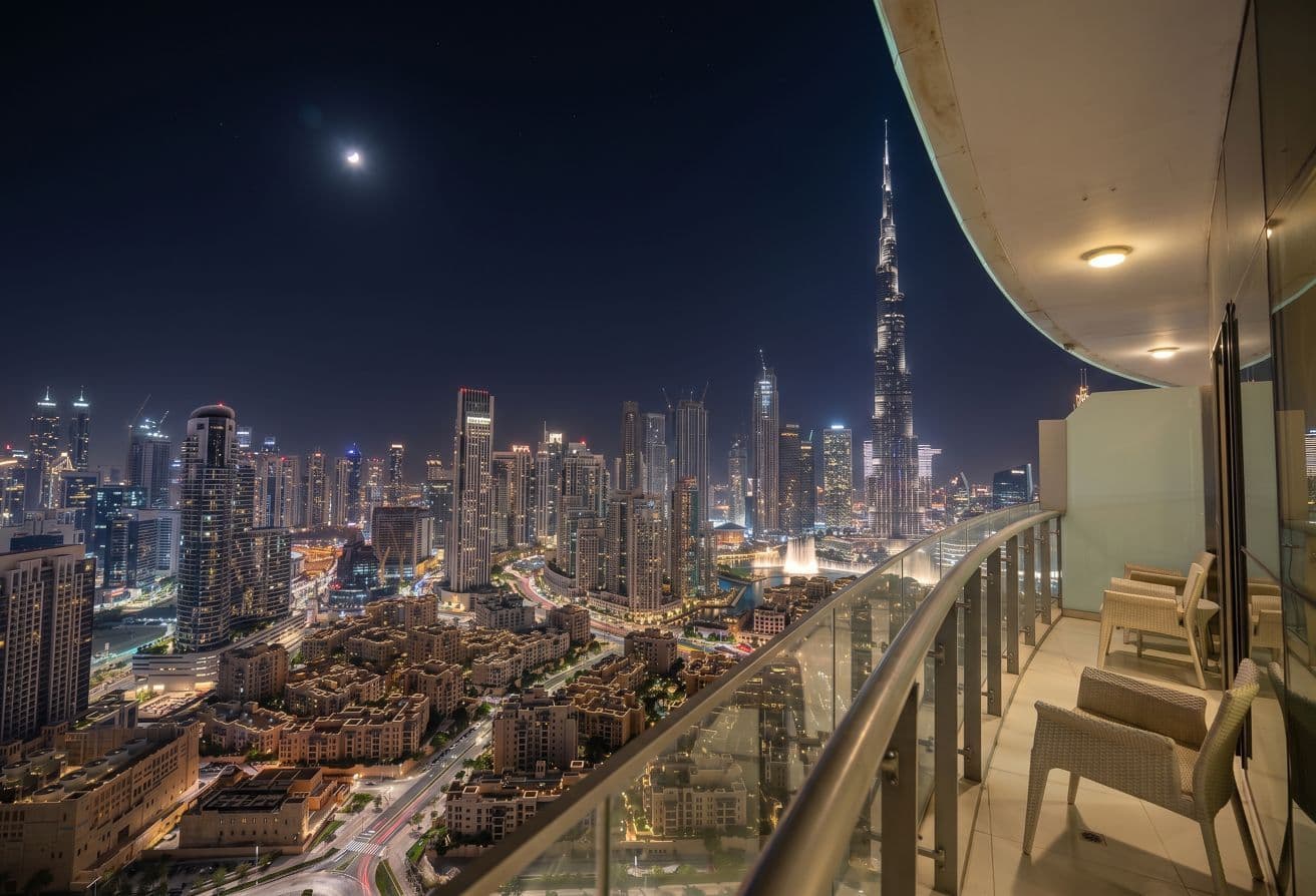 Luxury Living | Prime Downtown | Genuine Resale