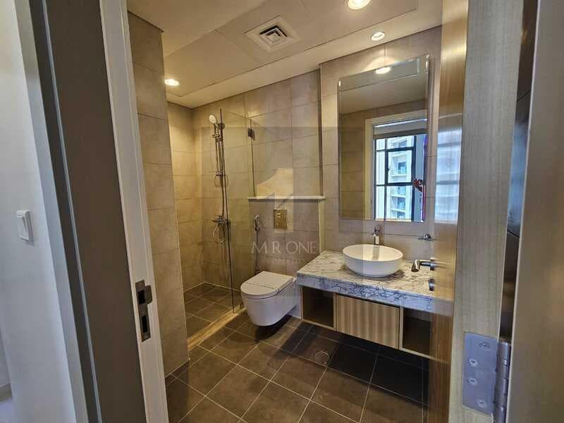 Unfurnished 2BR | High Floor | Pool and Sea View