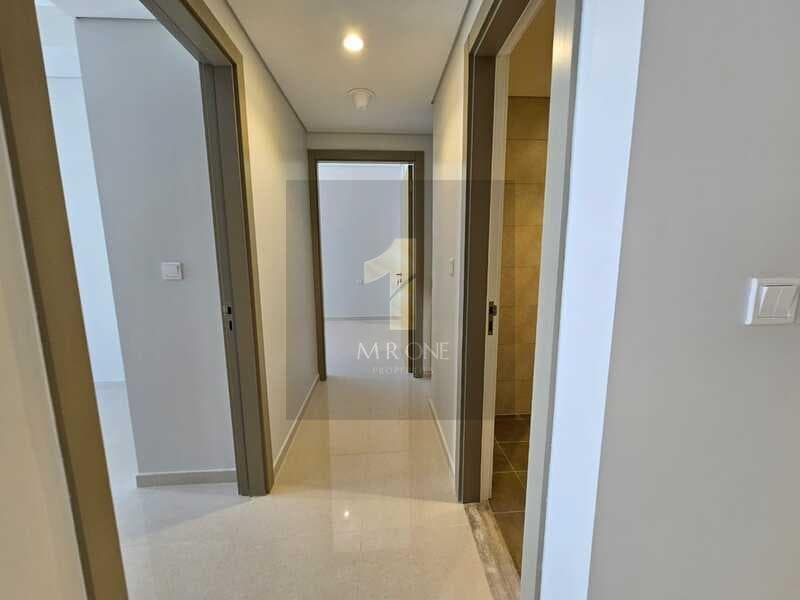 Unfurnished 2BR | High Floor | Pool and Sea View - View 5