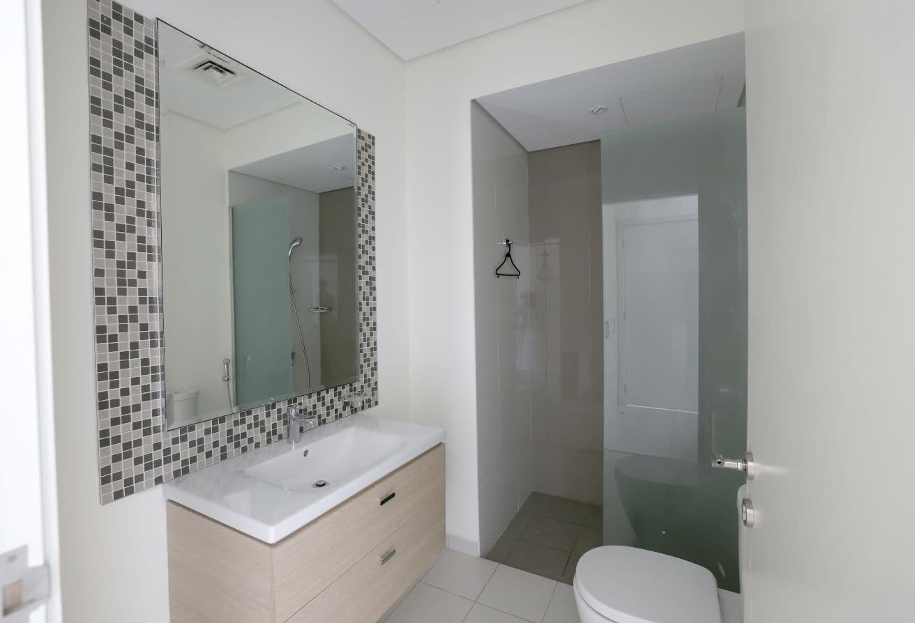 Spacious | Golf Community | High ROI