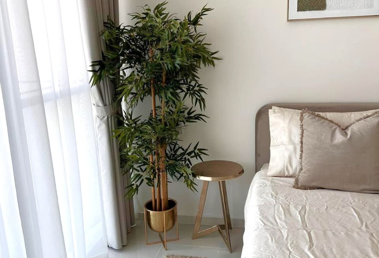 Prime Location | Fully Furnished | Modern Studio - View 3