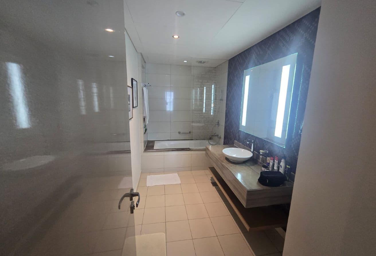 Luxury | Fully Furnished | Spacious | Paramount