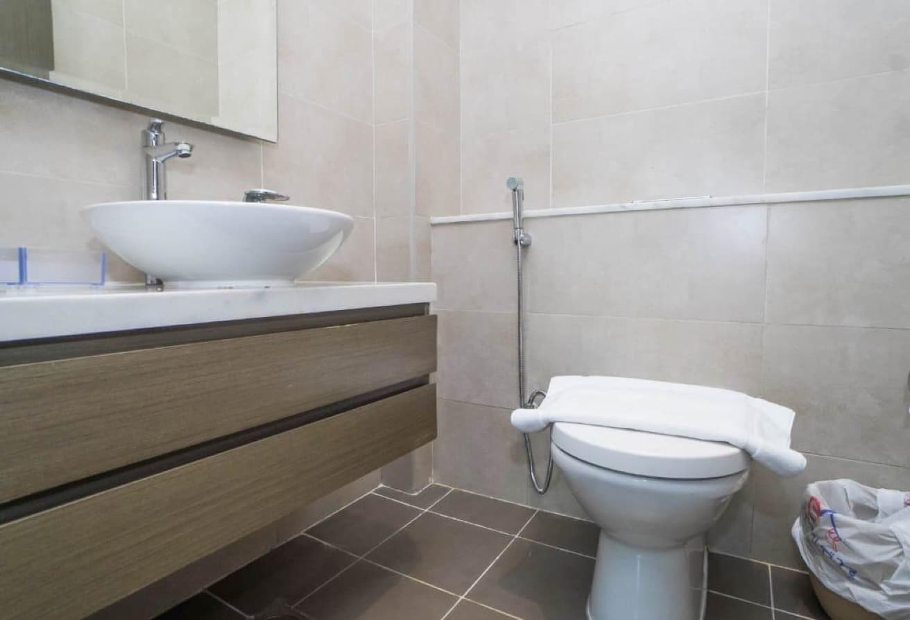 Luxury | Canal View | Fully Furnished