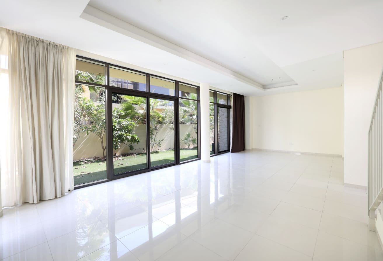 Spacious | Golf Community | High ROI