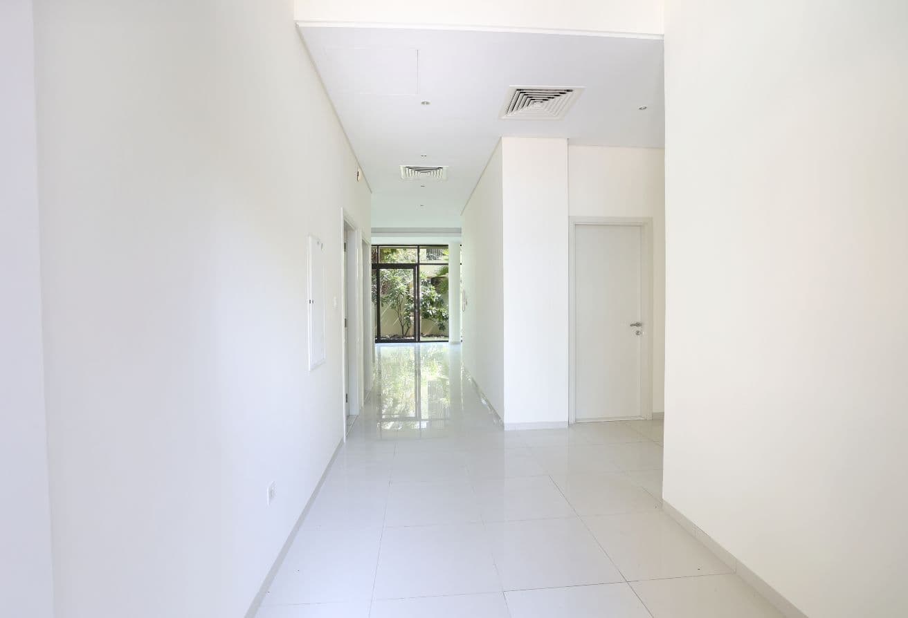 Spacious | Golf Community | High ROI - View 3