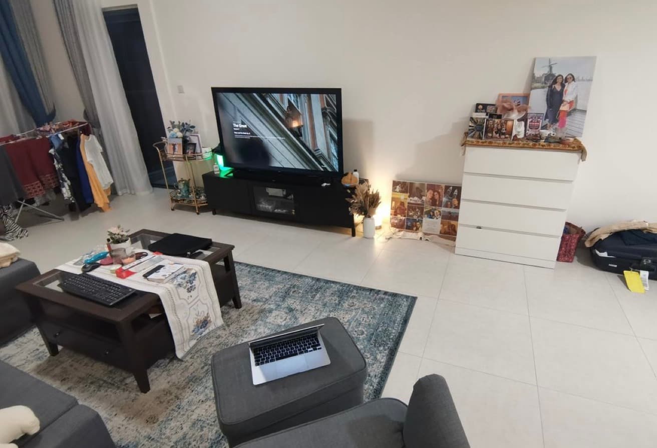 Premium Location | Genuine Listing | Spacious - View 2