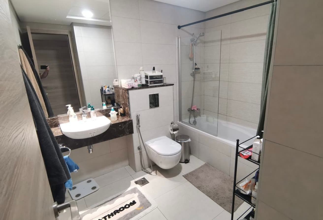 Premium Location | Genuine Listing | Spacious