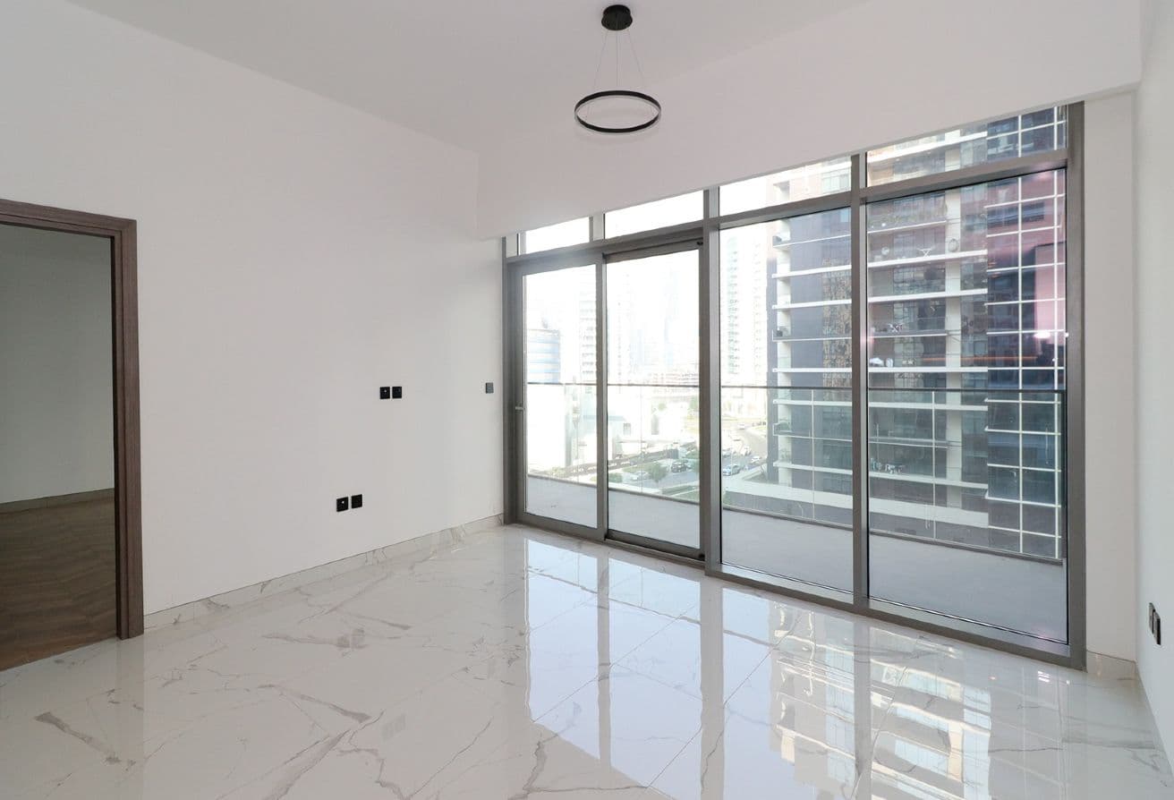 Spacious | Prime Location | Burj View