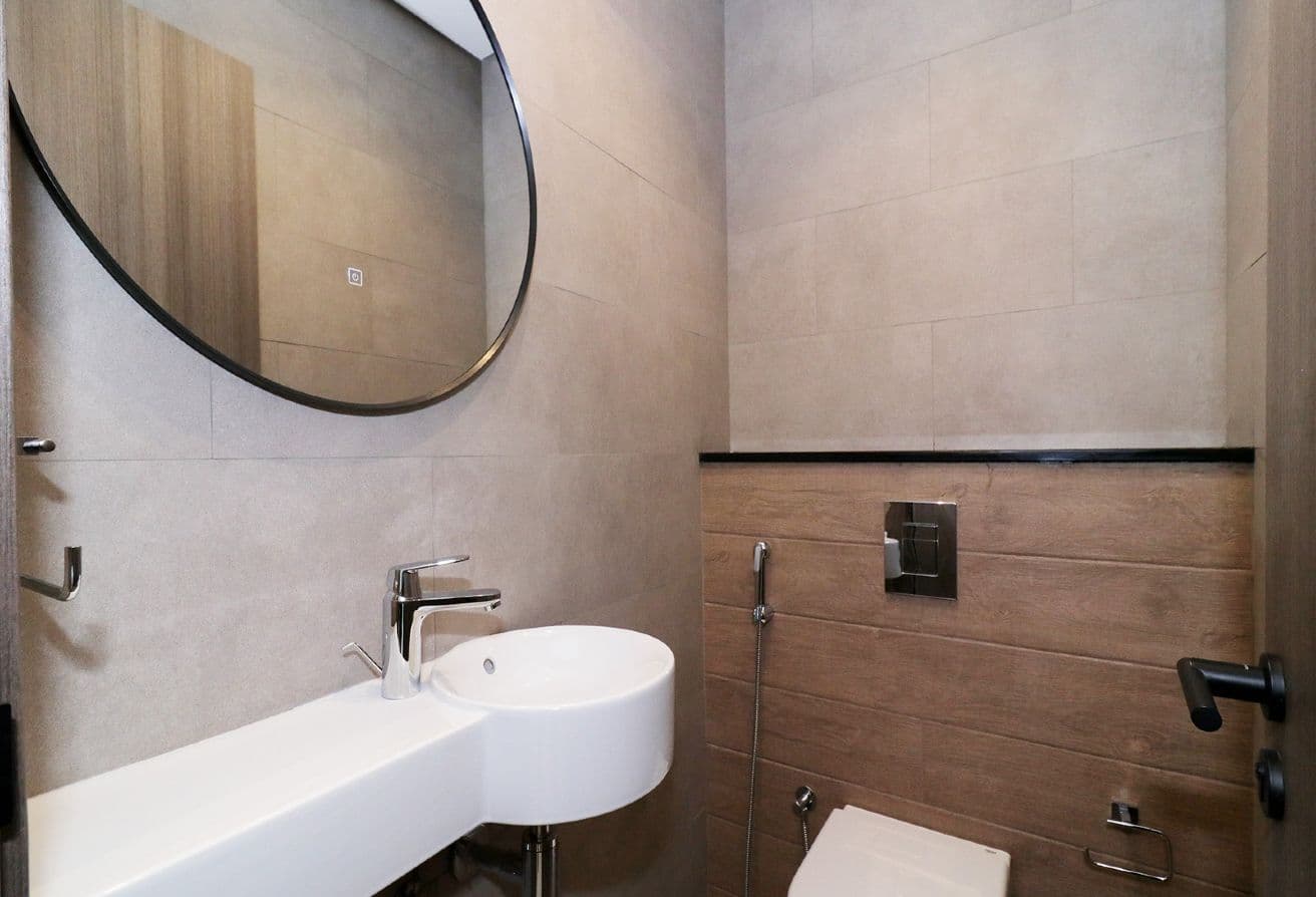 Spacious | Prime Location | Burj View