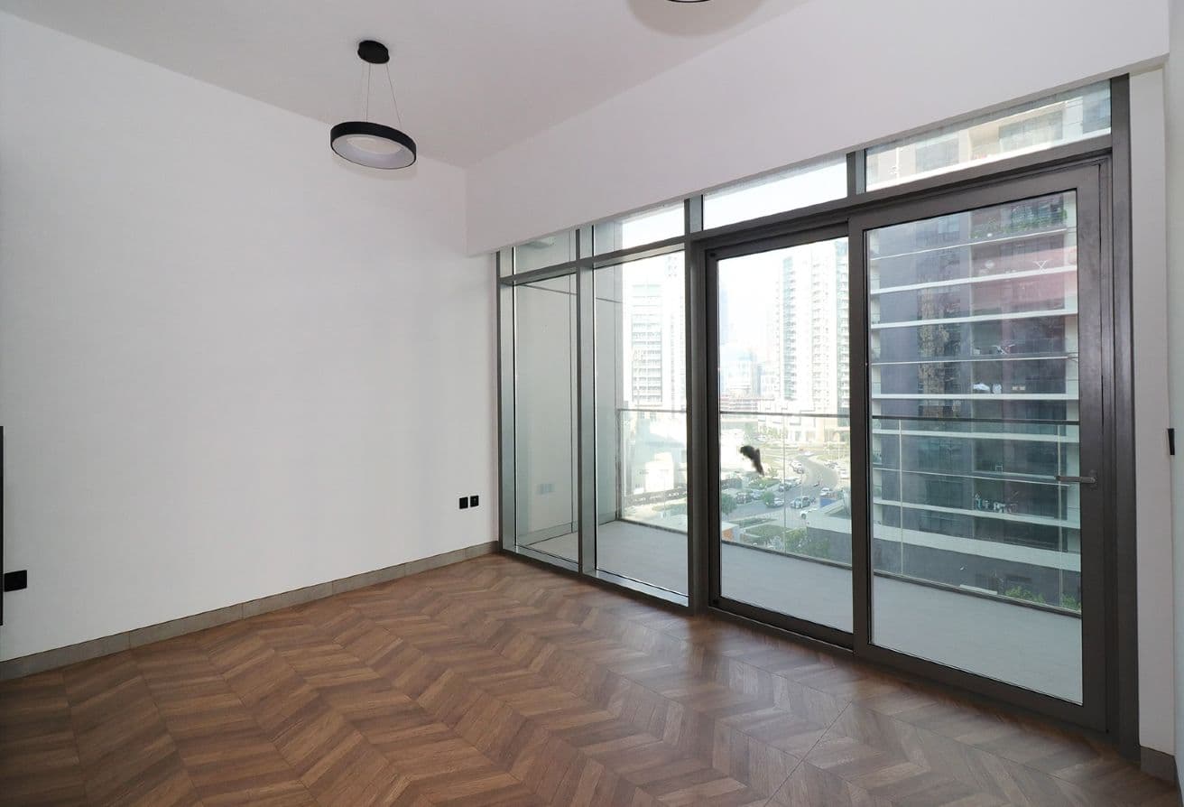 Spacious | Prime Location | Burj View