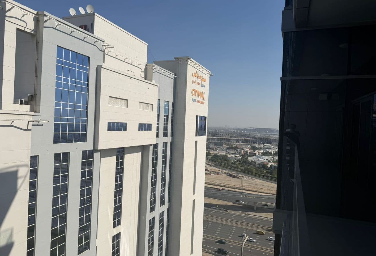 Spacious | Prime Location | Burj View