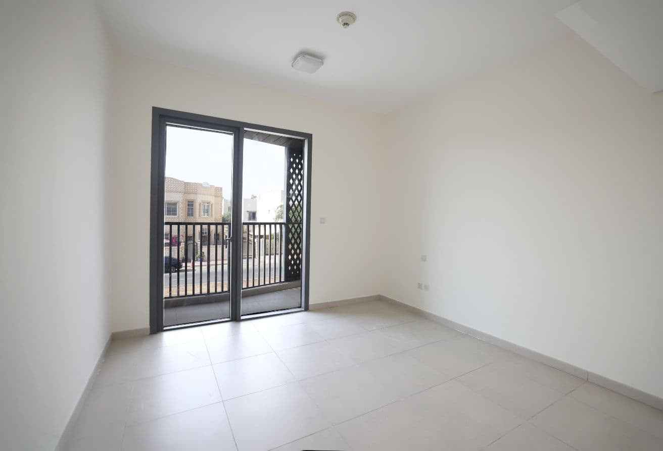 Prime Community | Genuine Resale | Spacious - View 4