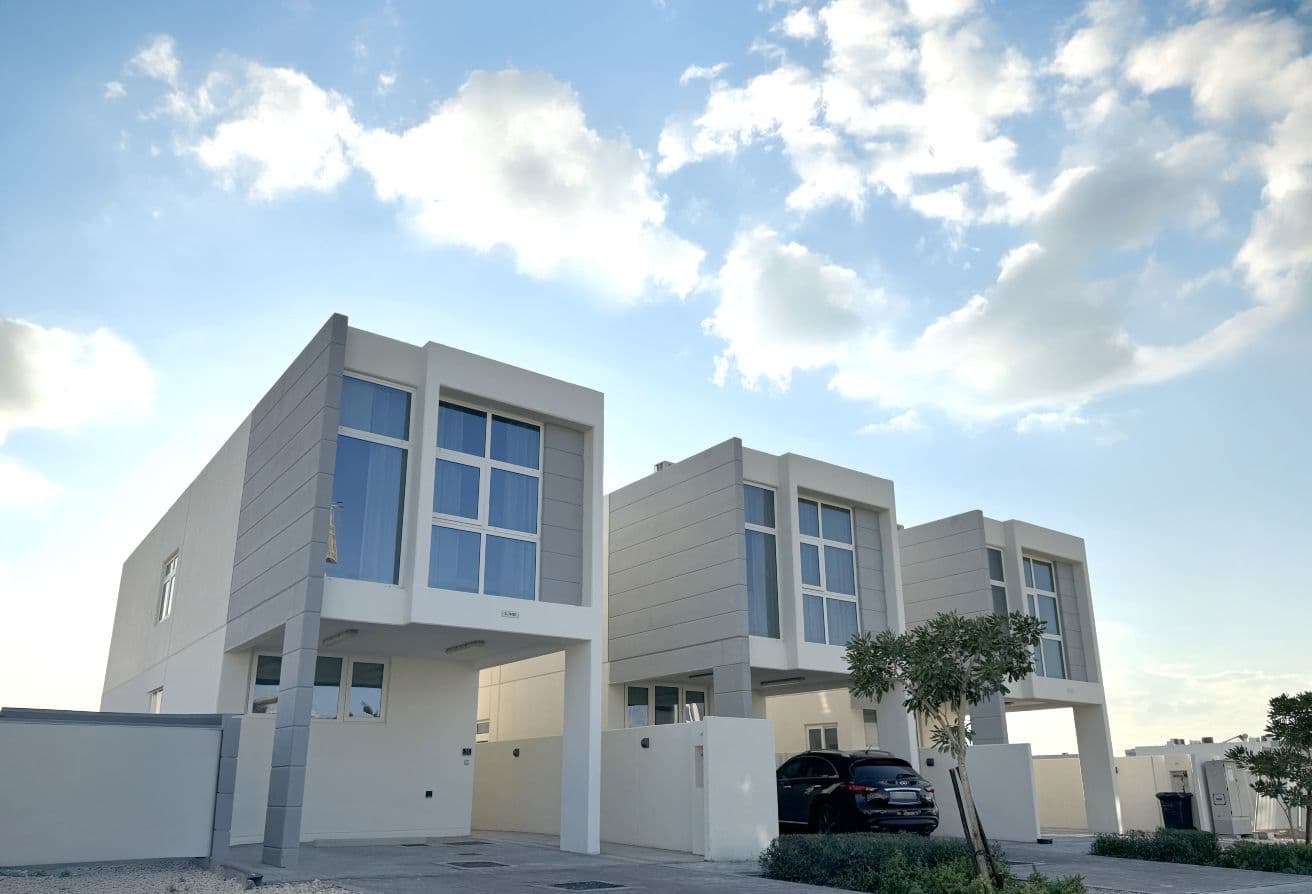 Close Kitchen | Standalone TH | Fully Furnished