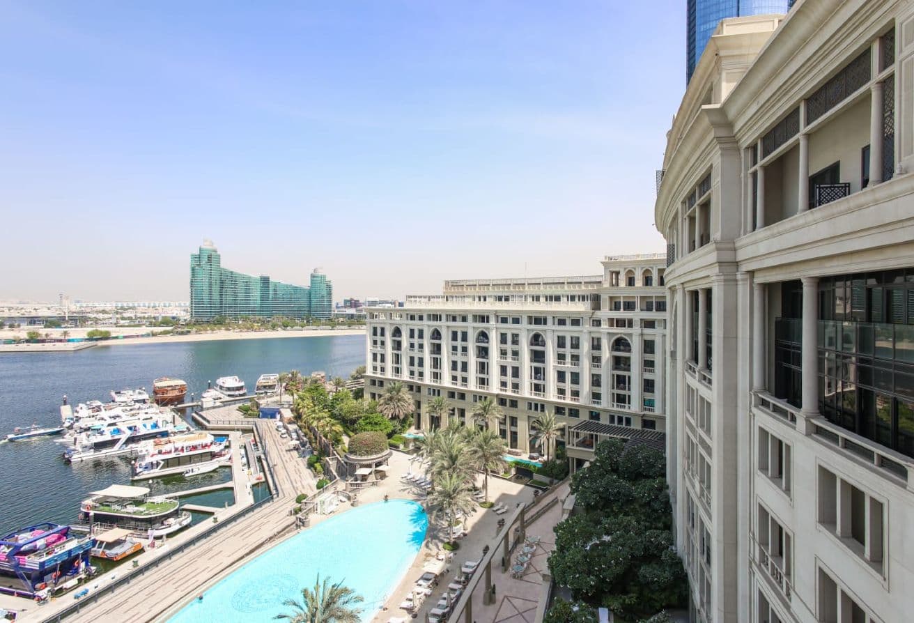 Luxury Living | Stunning View | Fully Furnished