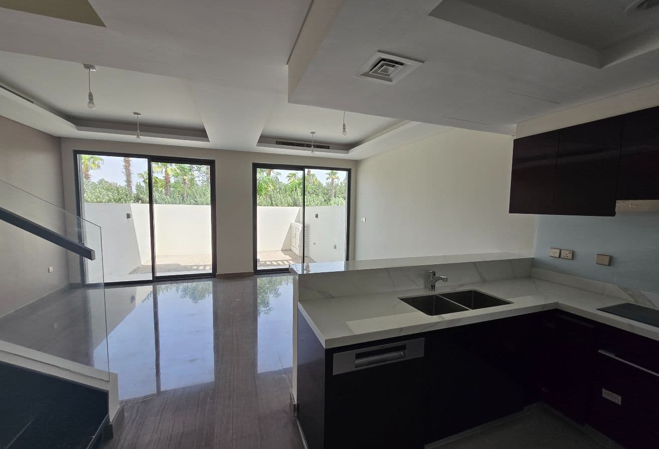 Prim Location | Vacant | Spacious