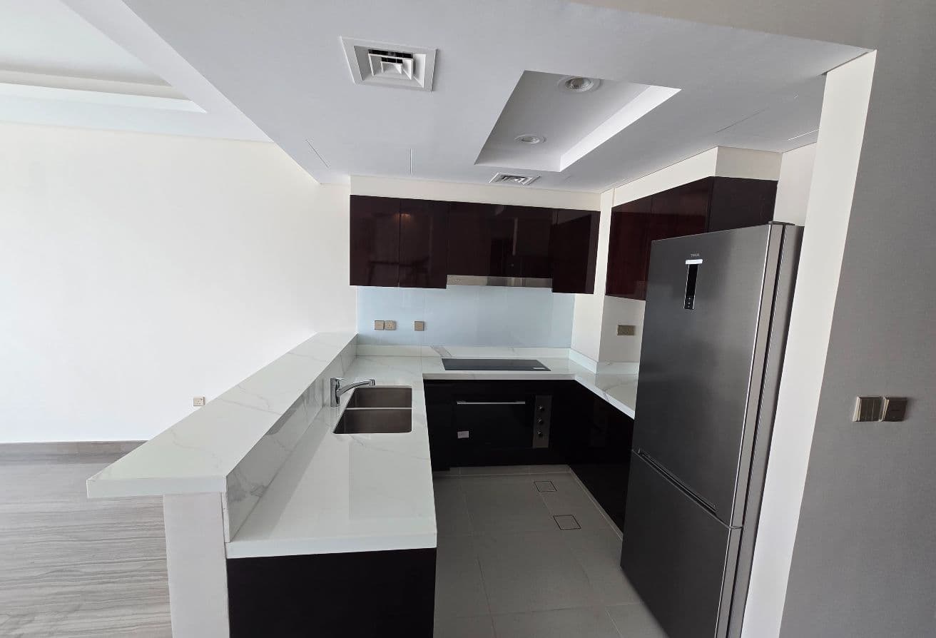 Prim Location | Vacant | Spacious - View 4