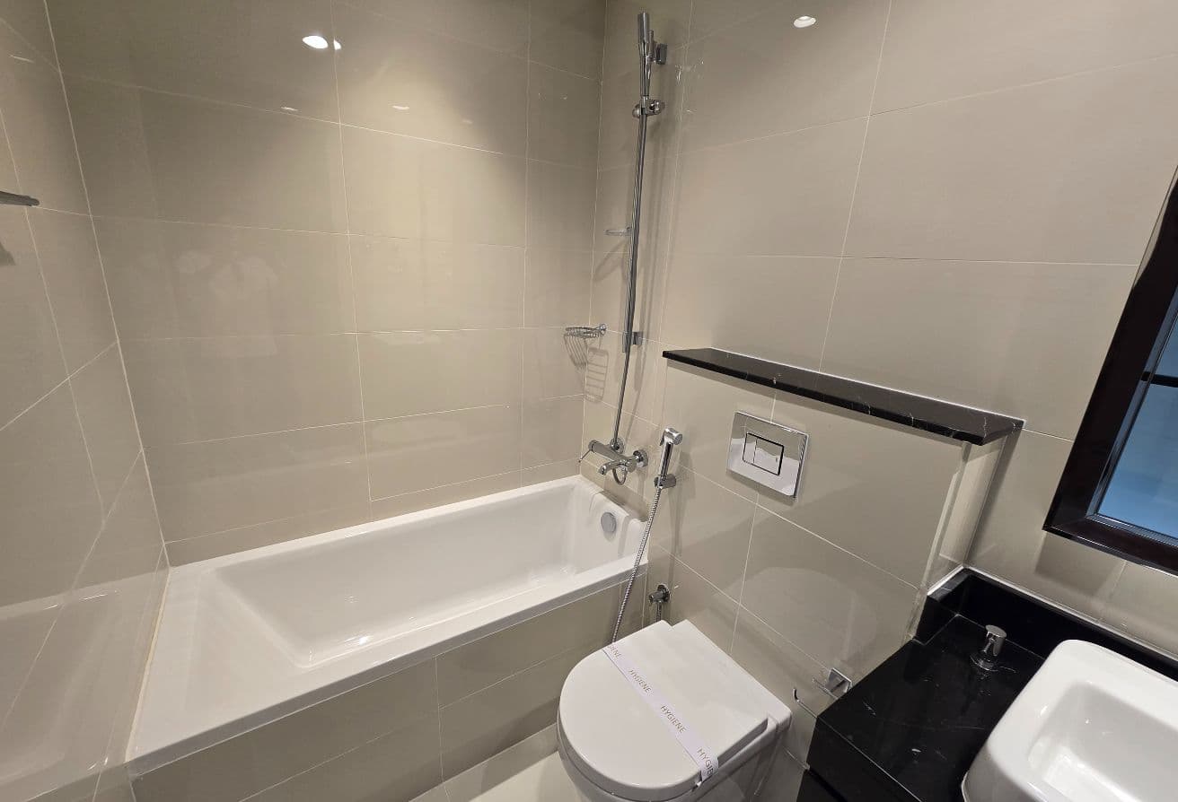 Prim Location | Vacant | Spacious