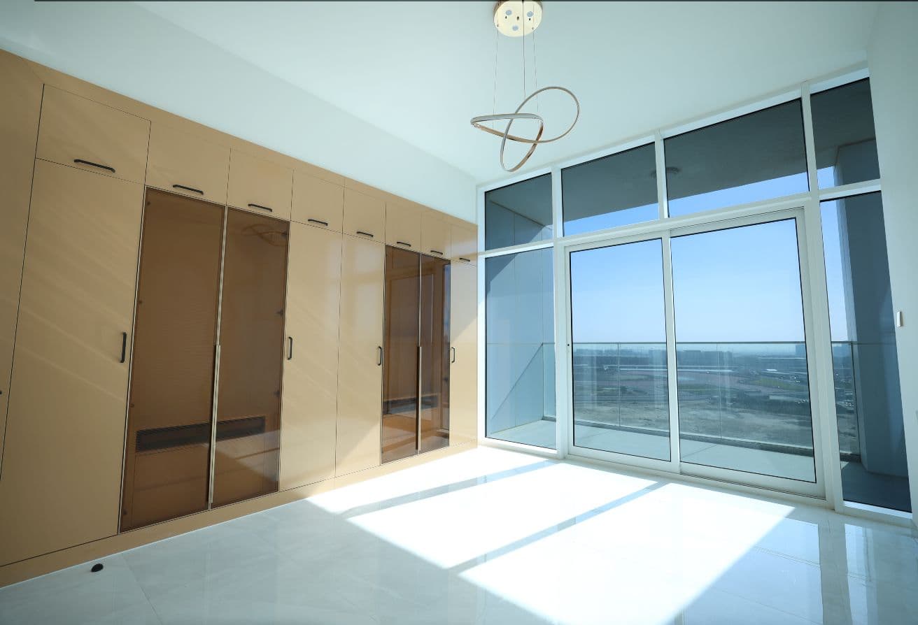 Ready | Spacious Layout | Prime Arjan Location