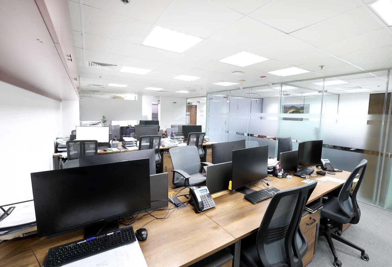 Spacious | Fully Furnished | Sky Line View