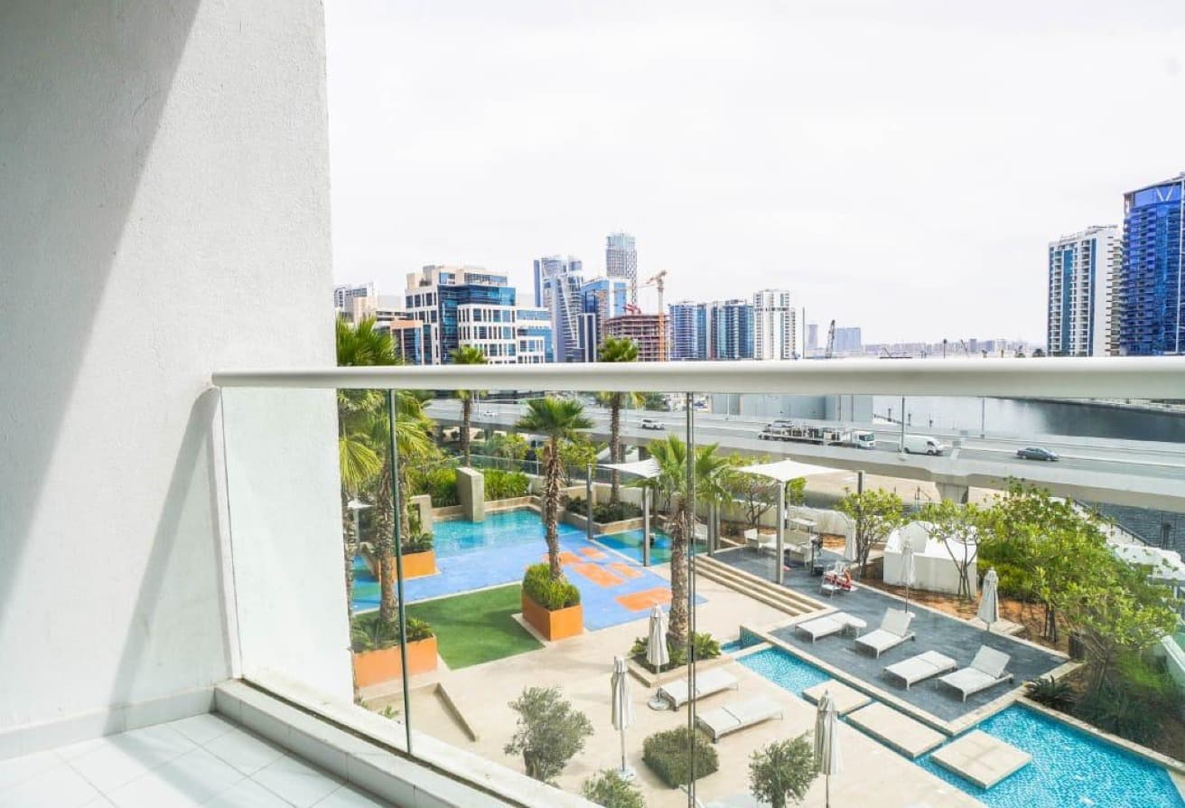 Luxury | Canal View | Prime Location | Furnished