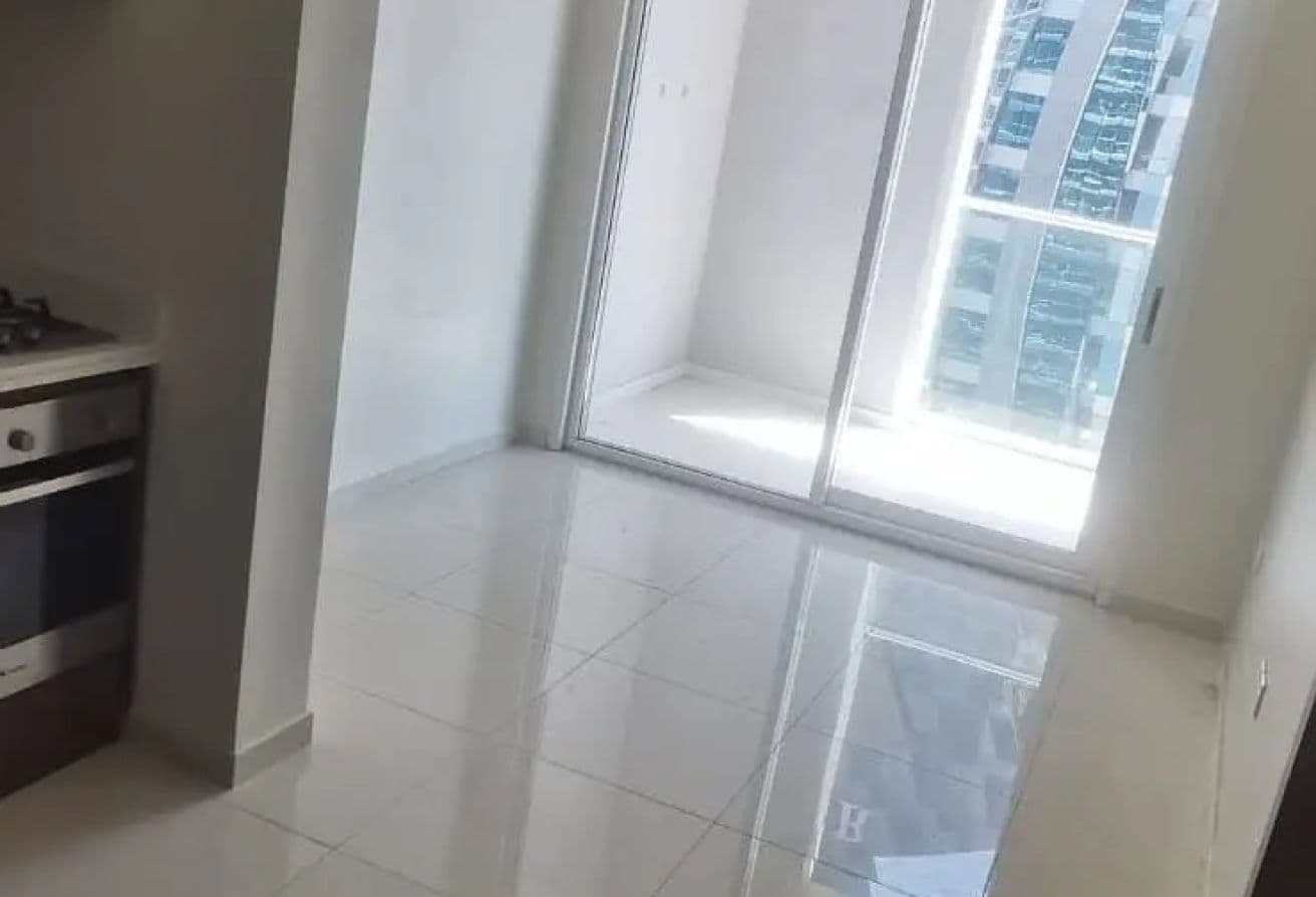 Business Bay | Well-Maintained | Vacant