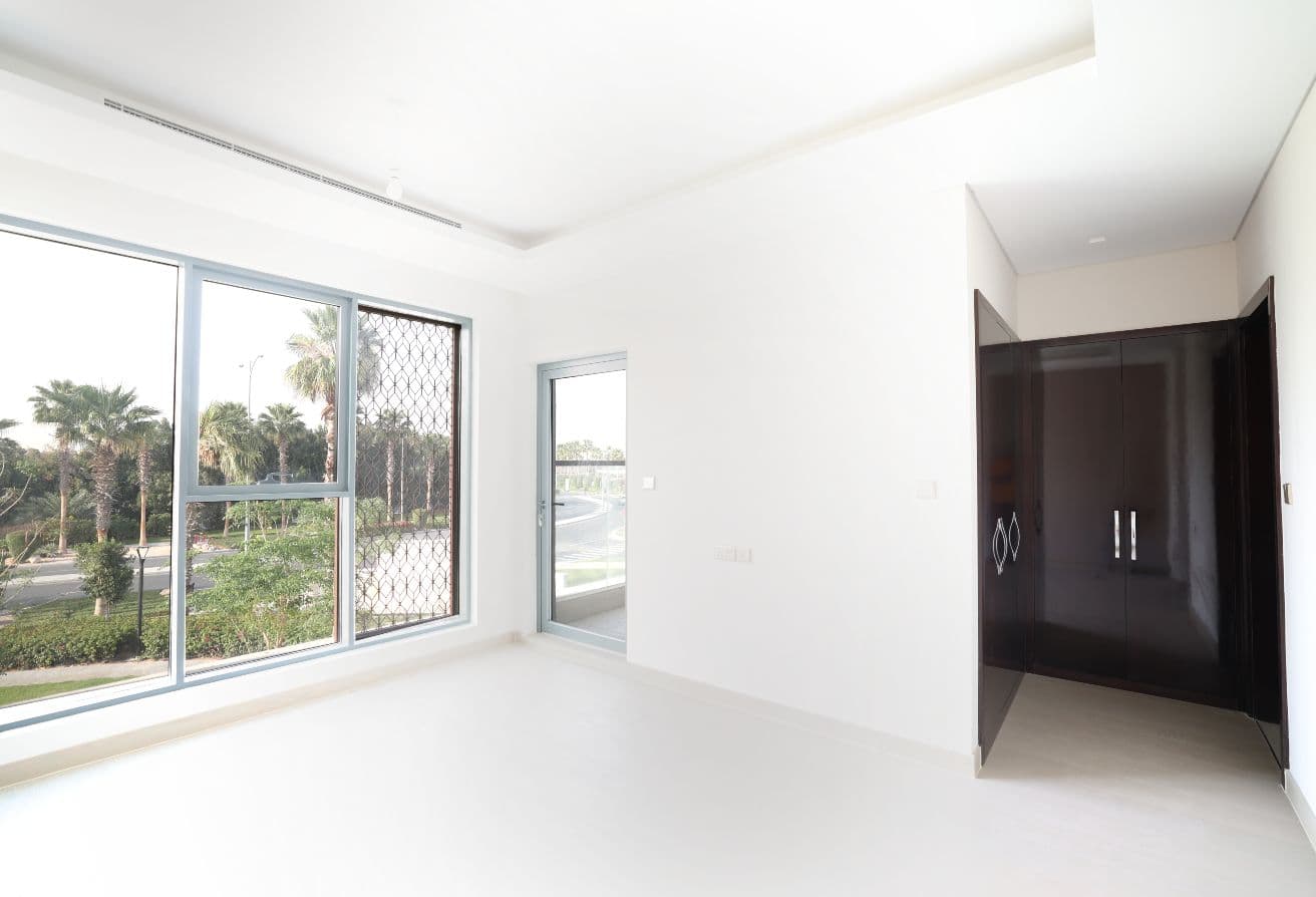 Prim Location | Vacant | Spacious