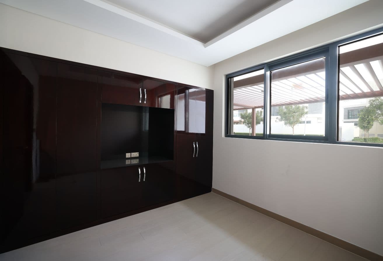 Prim Location | Vacant | Spacious