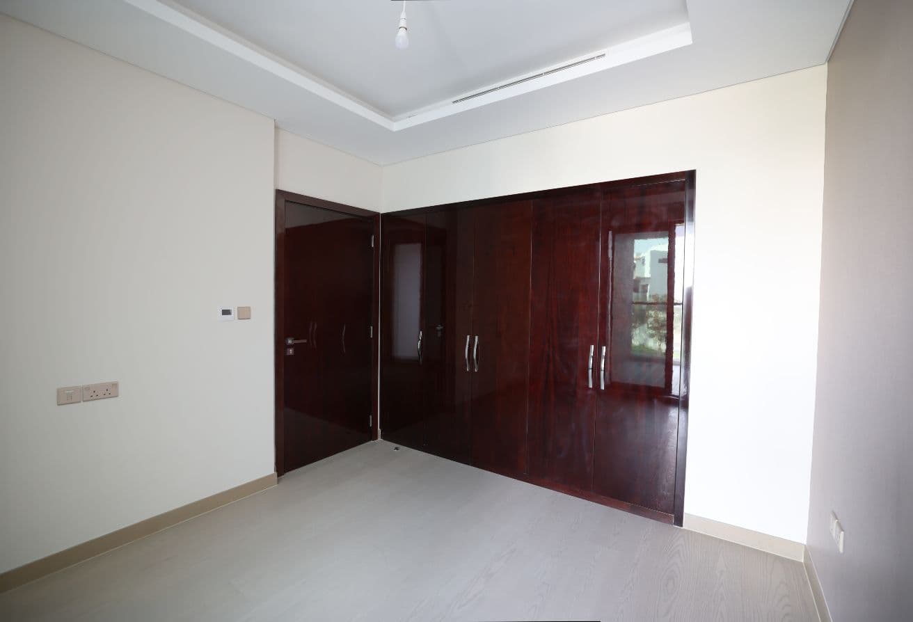 Prim Location | Vacant | Spacious