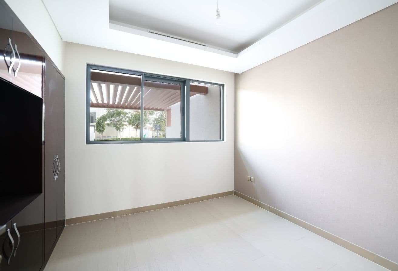 Prim Location | Vacant | Spacious