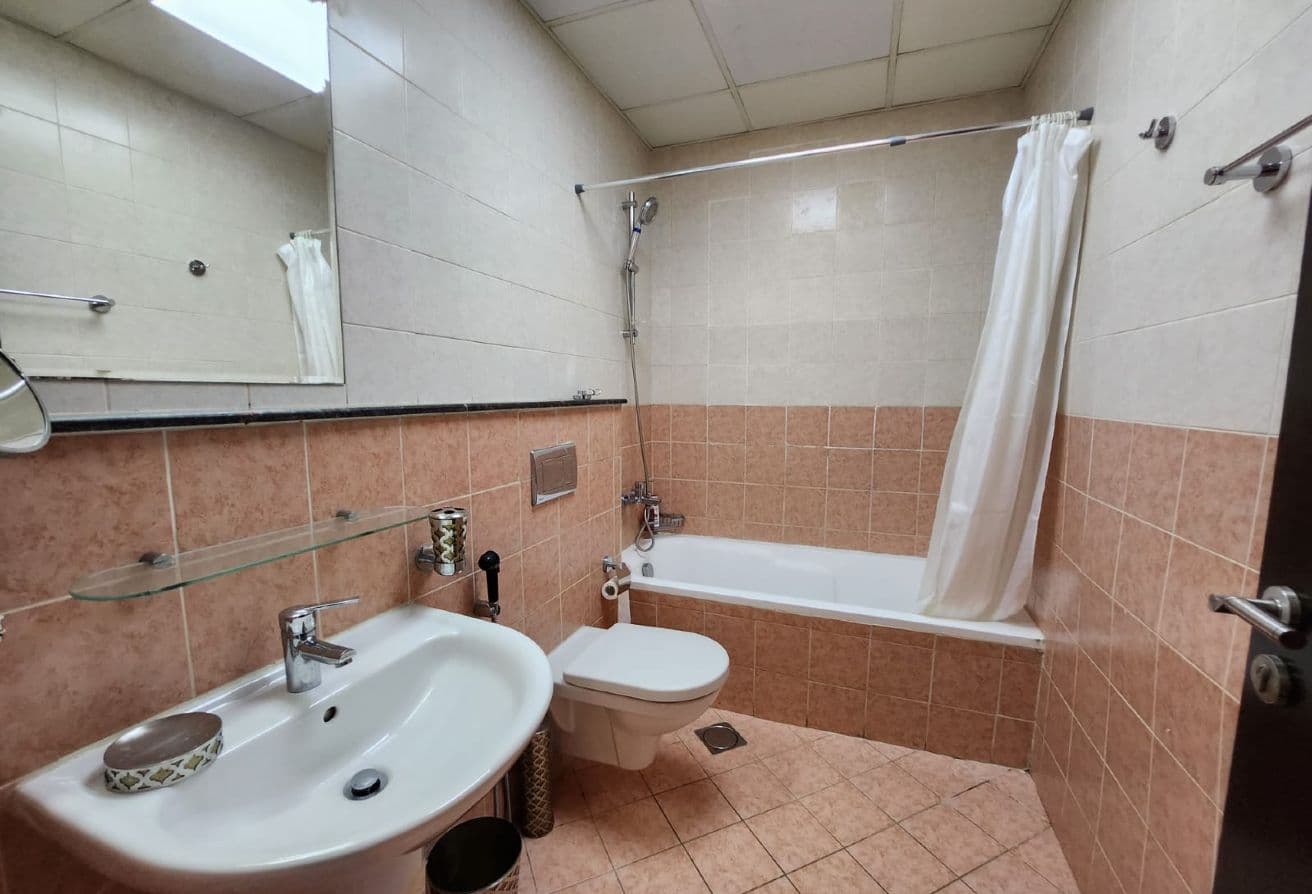 Luxury | Fully Furnished | Prime Location | Modern