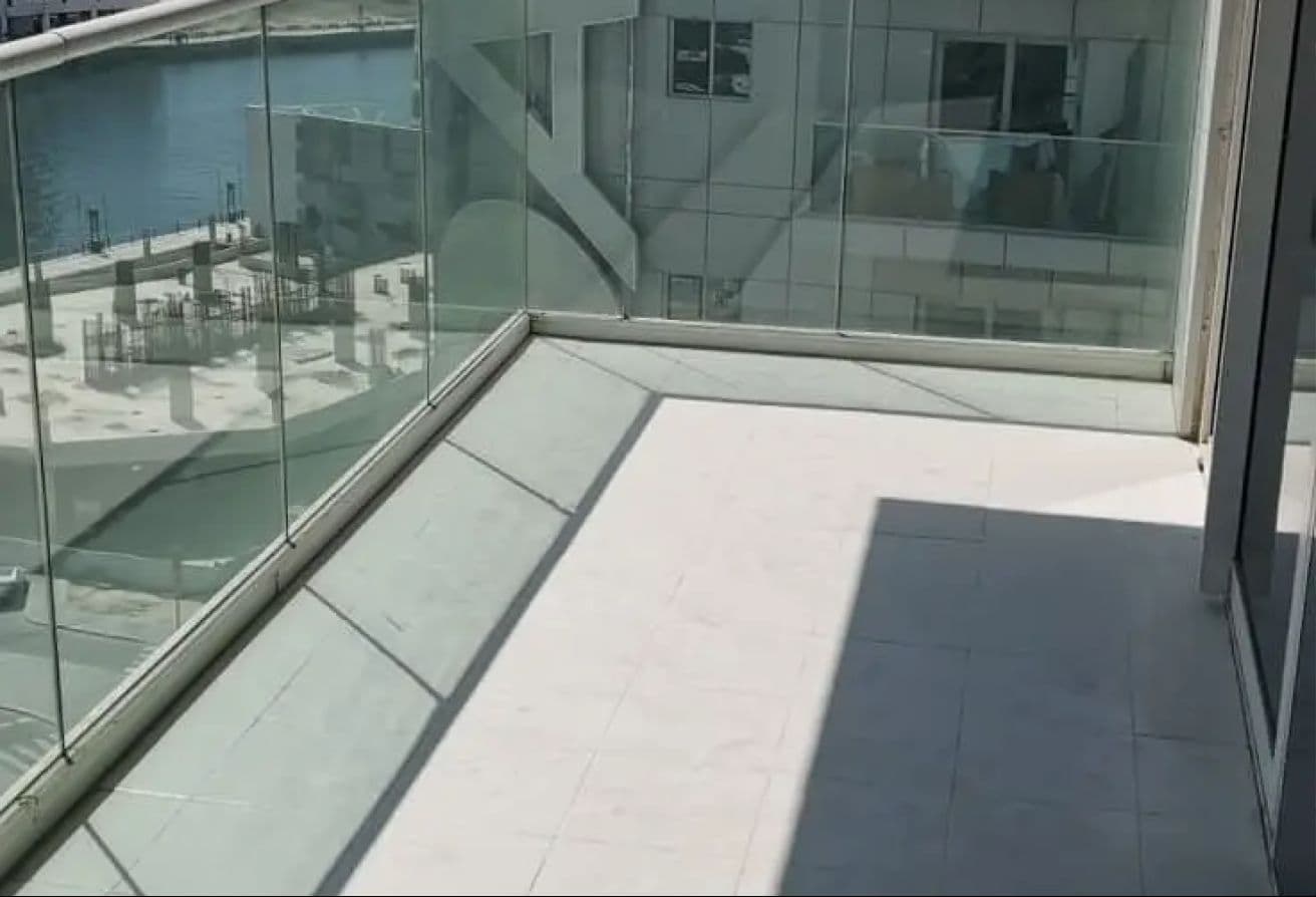 Business Bay | Well-Maintained | Vacant