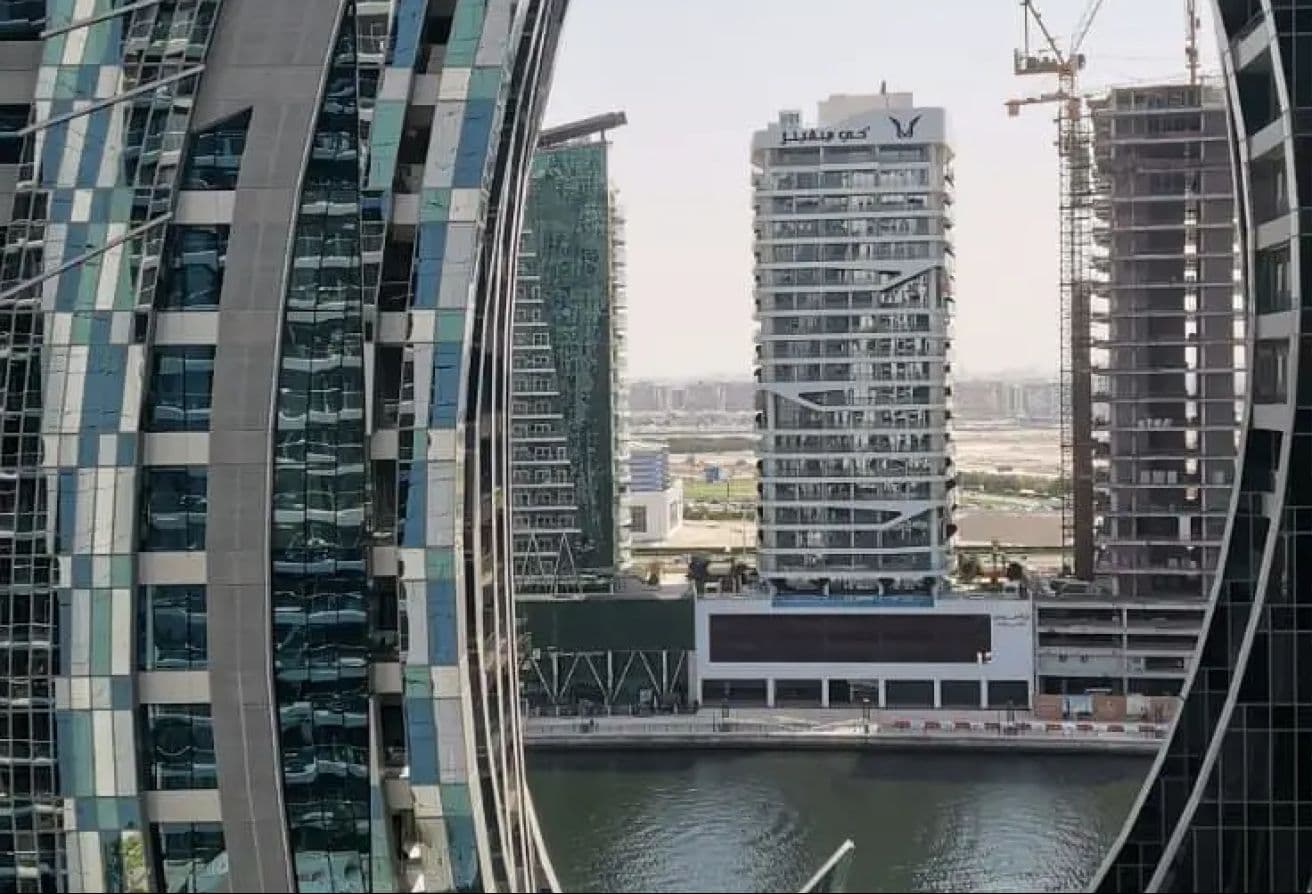 Business Bay | Well-Maintained | Vacant