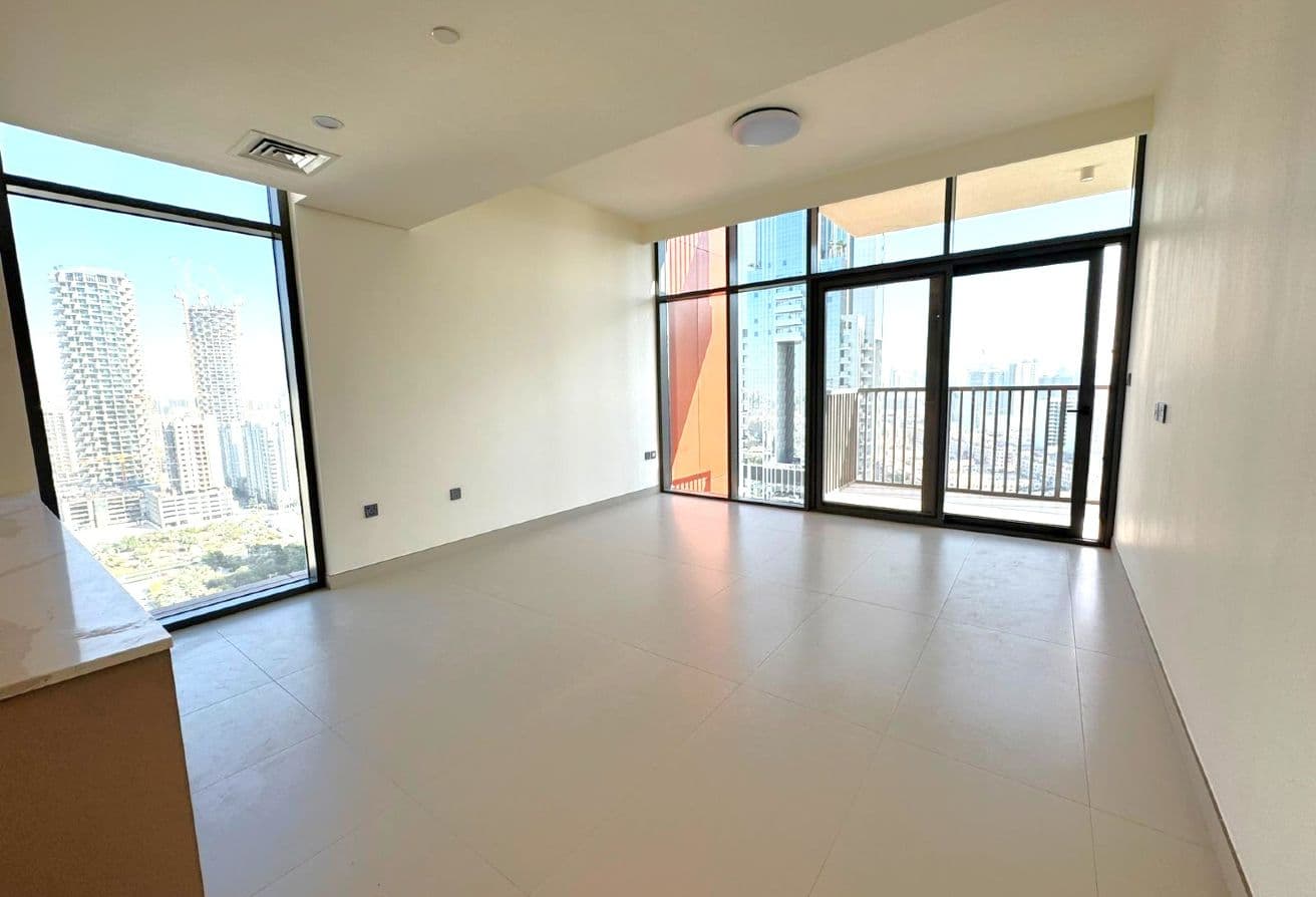 High Floor | Park Facing | 12 Cheques | Brand New